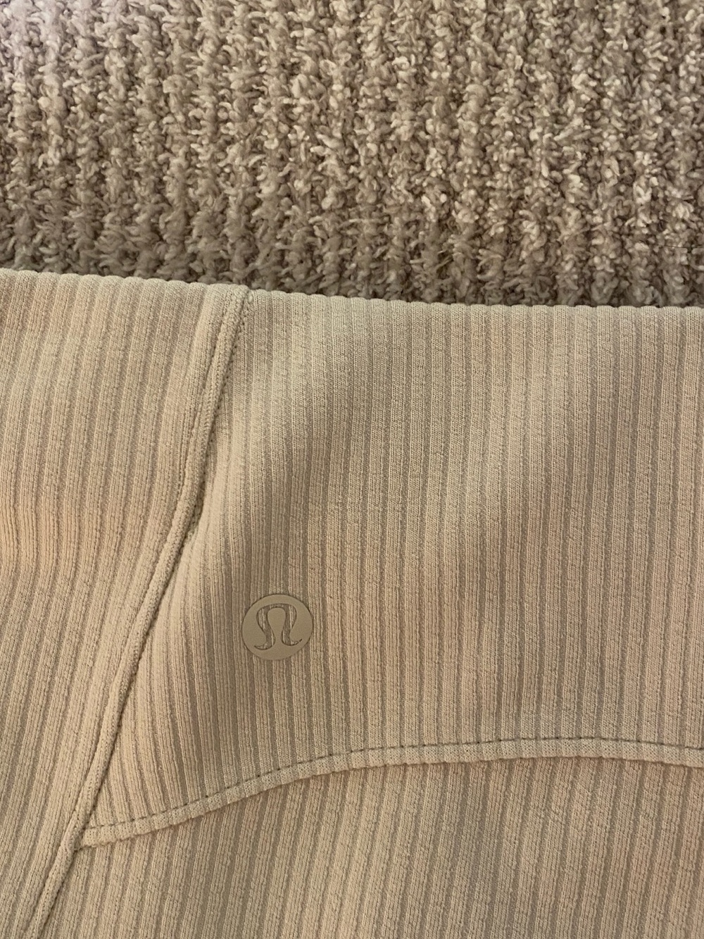 Lululemon nulu ribbed shorts